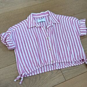 Old Navy - Girls Linen Cropped Short Sleeve top - Medium/8